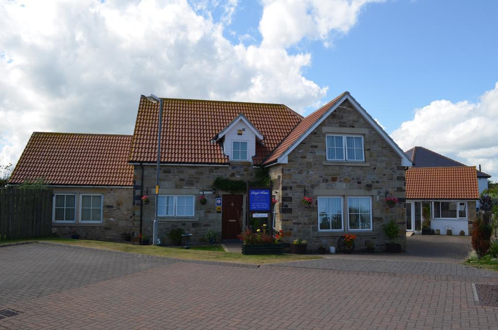Bed and Breakfast Regal House Seahouses Exterior foto