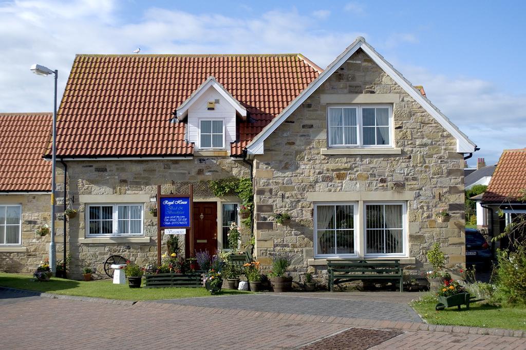 Bed and Breakfast Regal House Seahouses Exterior foto